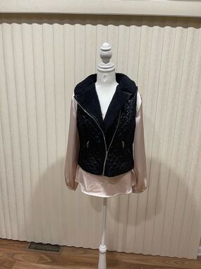 White House Black Market Black Quilted Vest with Sherpa Collar